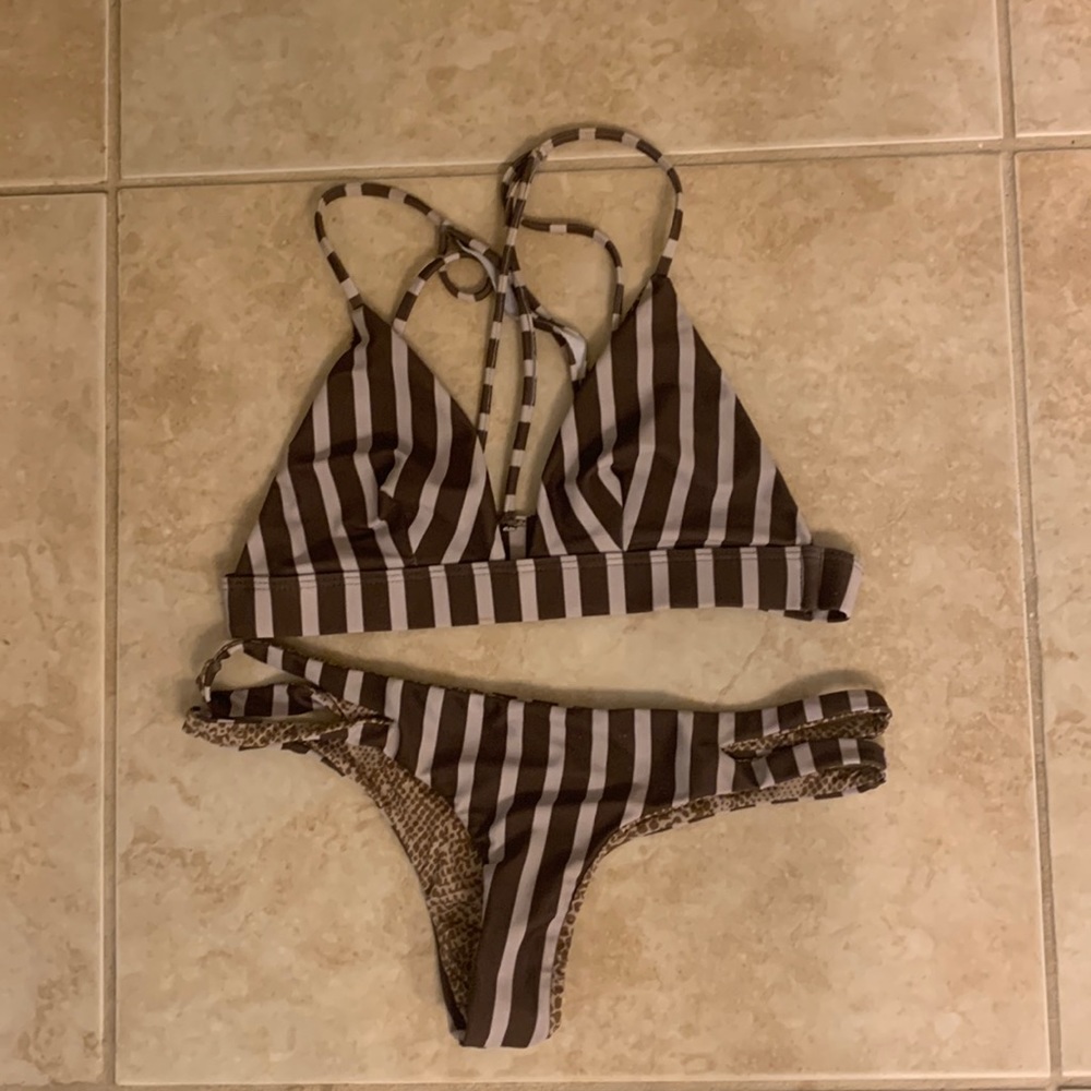 Acacia stripe bathing suite